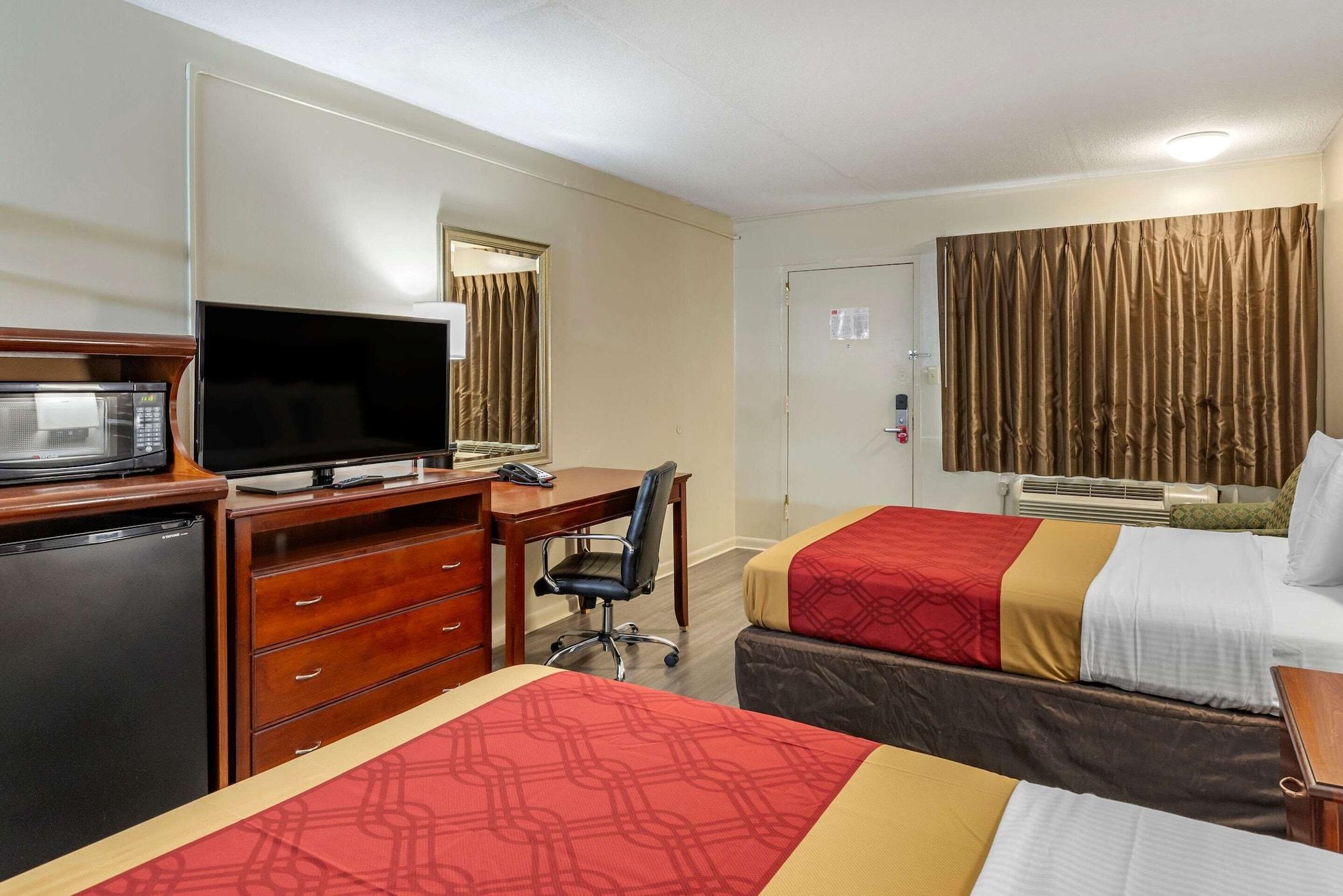 Econo Lodge North Charlottesville Buitenkant foto